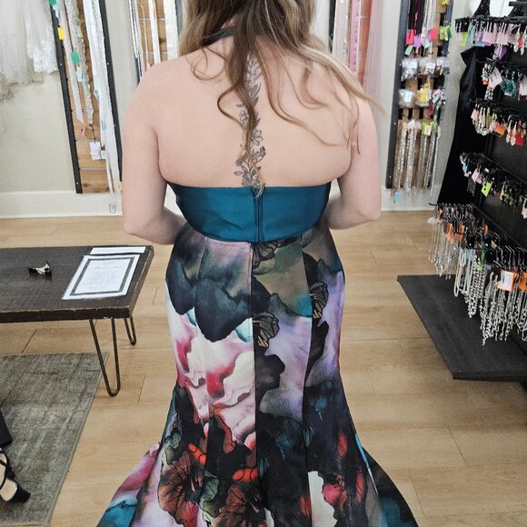 Size 12 Teal/Watercolor Ellie Wilde Prom, Pageant, Etc. - Picture 4 of 5